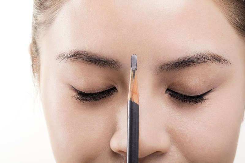 禁止涉毒艺人复出未剥夺其劳动权